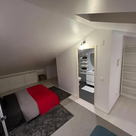 公寓 Loft Space *